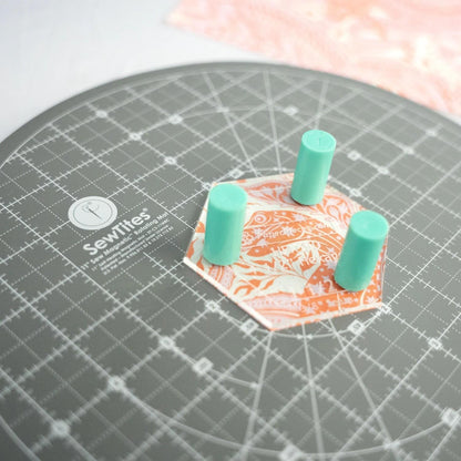 Sew Magnetic 11in Rotating Self-Healing Cutting Mat